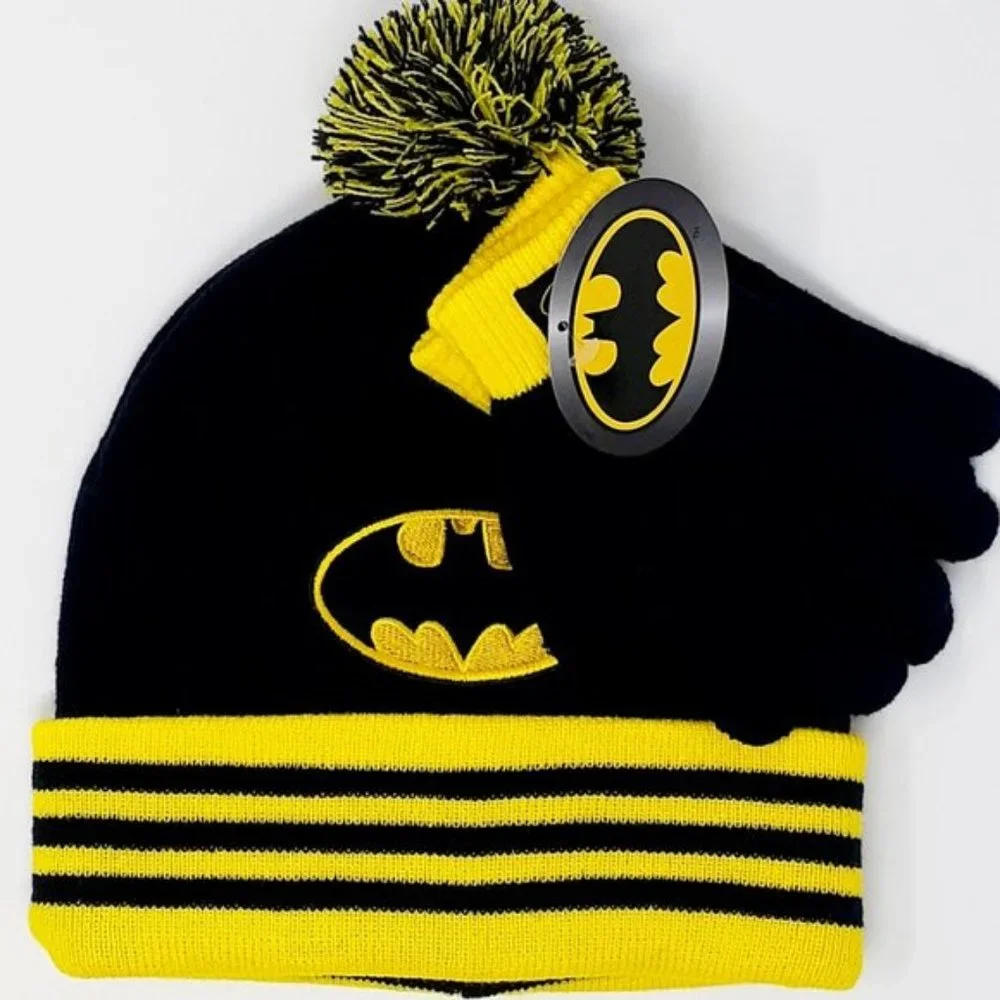 Black & Yellow Batman Hat & Gloves 2-Piece Set